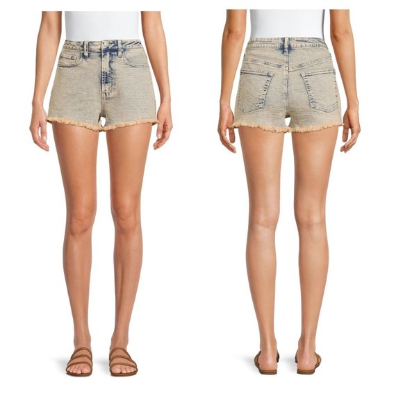 NWT Madden NYC Junior's Super High Rise Denim Shorts Size 17 - Picture 1 of 10